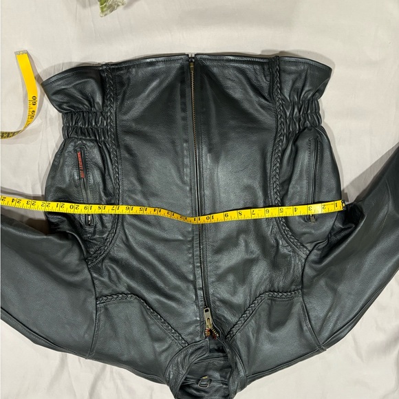 Ladies Leather Motorcycle Jacket - Picture 6 of 7